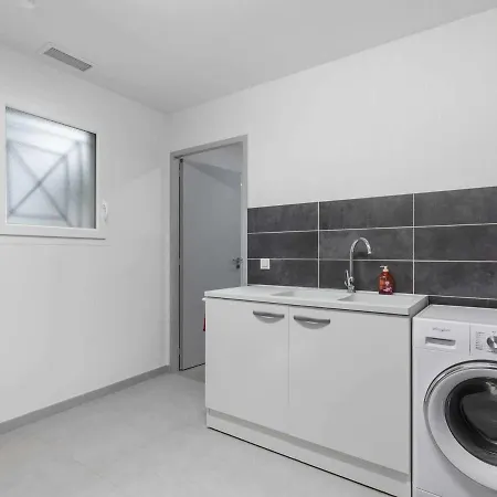 Le Grau D'agde, 4 Pièces, 6 Personnes - Fr-1-423-234