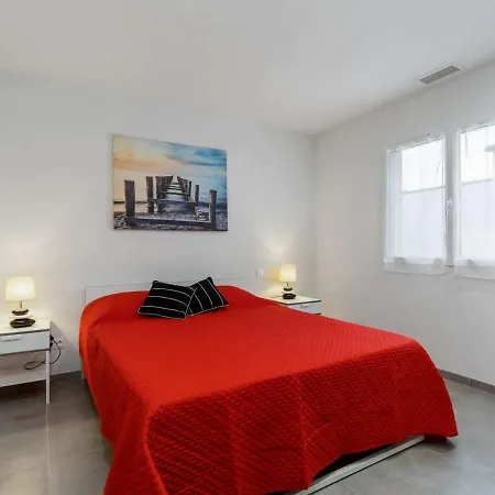 Le Grau D'agde, 4 Pièces, 6 Personnes - Fr-1-423-234 Agde