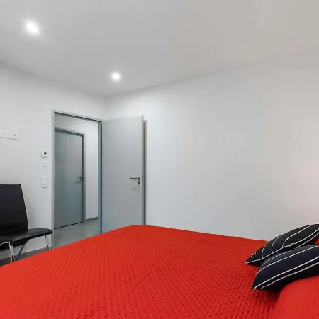 Le Grau D'agde, 4 Pièces, 6 Personnes - Fr-1-423-234 * Agde
