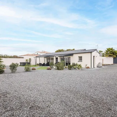 Βίλα T4 Climatisee Avec Jardin, Jacuzzi Et Free Wifi A 600 M De La - Fr-1-423-234 Agde