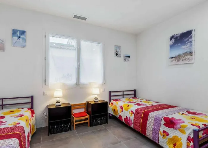 T4 Climatisee Avec Jardin, Jacuzzi Et Free Wifi A 600 M De La - Fr-1-423-234 빌라 아그