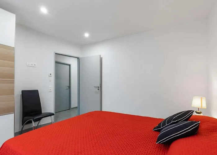T4 Climatisee Avec Jardin, Jacuzzi Et Free Wifi A 600 M De La - Fr-1-423-234 * 아그