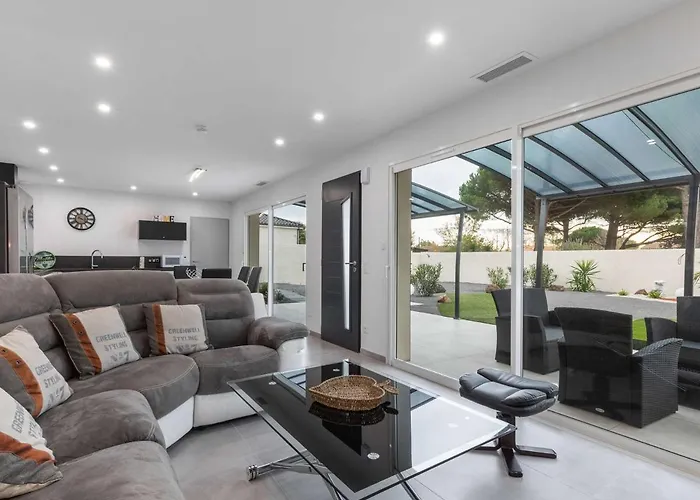 빌라 T4 Climatisee Avec Jardin, Jacuzzi Et Free Wifi A 600 M De La - Fr-1-423-234 아그